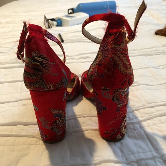 Heels - Picture 4 of 4